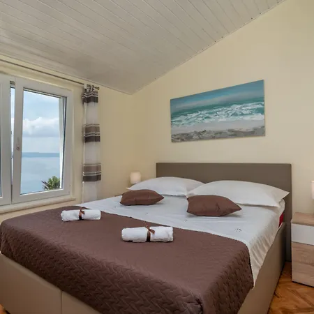 Daniela * 트로기르