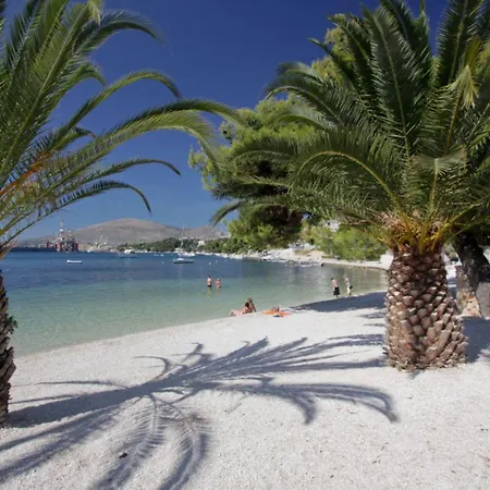 Daire Daniela Trogir